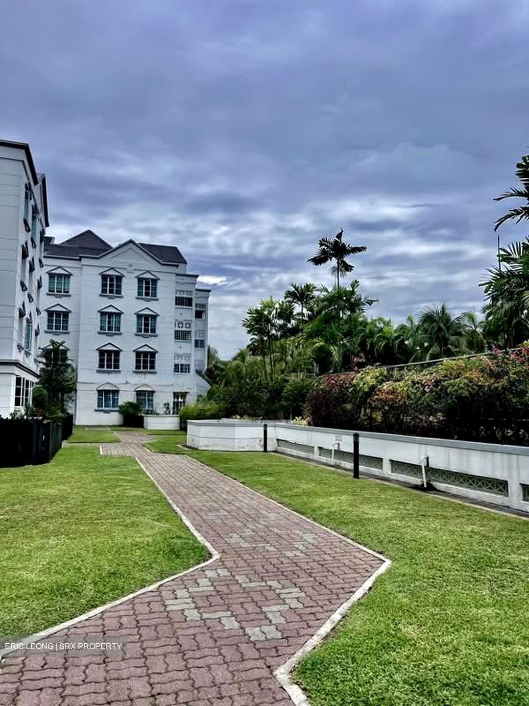 Villa De West (D5), Condominium #582957011